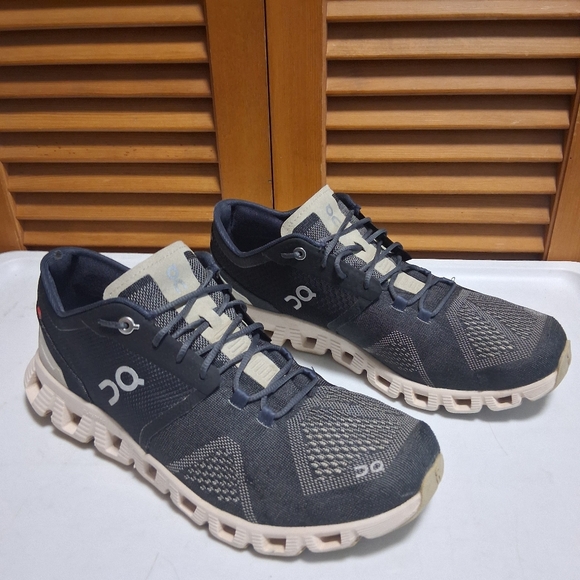 On Cloud X Black Pearl Women's Running Shoe * Size: 10 - Picture 4 of 8